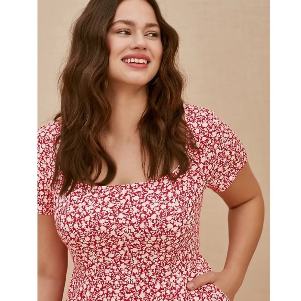 Torrid 4 FUCHSIA PINK FLORAL SCUBA KNIT MIDI DRESS - Picture 2 of 10